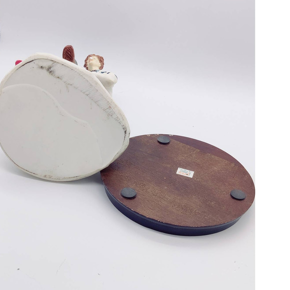 Vintage Jitterbug 9.5" Dance Sculpture 1989 A.E.P. Albert E Price Bellmawr NJ TW - Picture 9 of 16